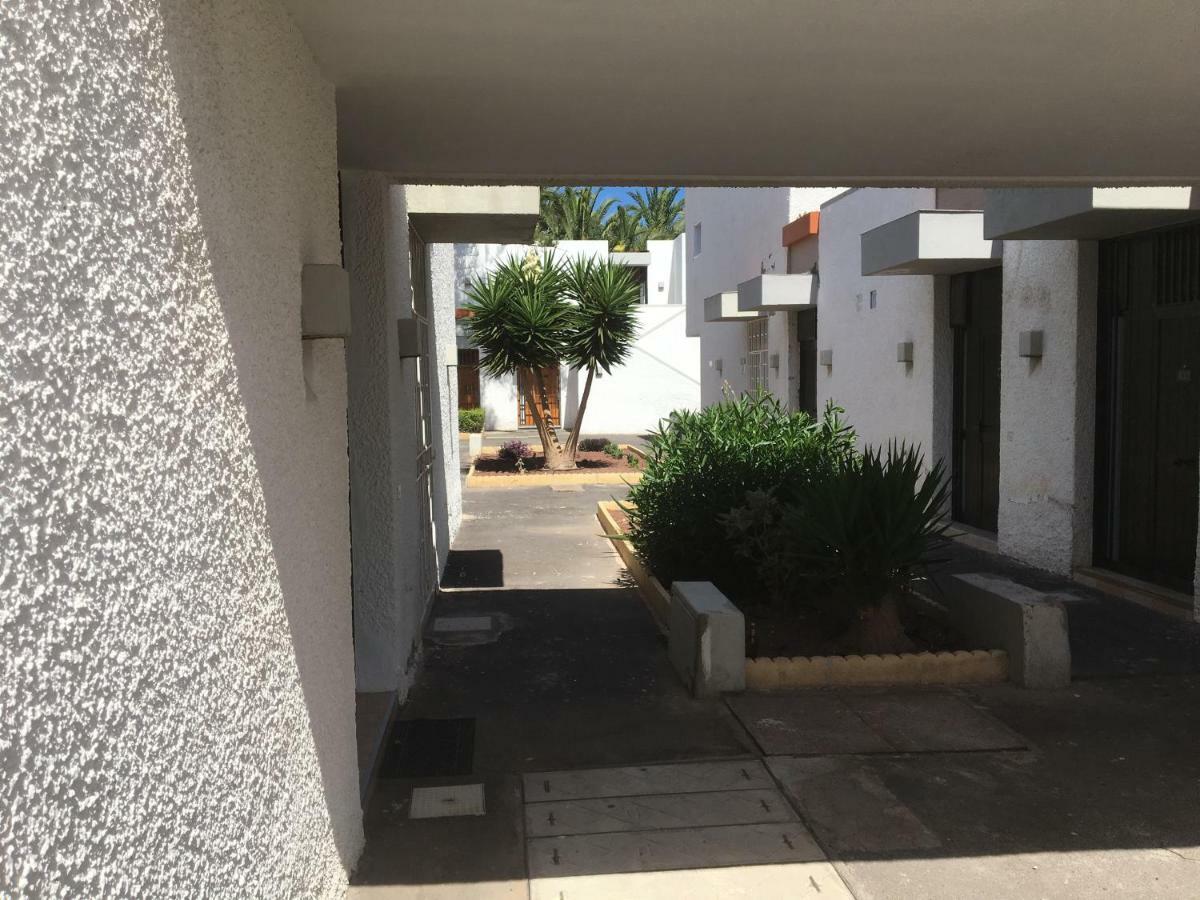 Residencial Primavera Costa Del Silencio Exterior photo