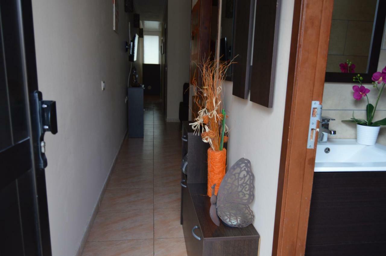 Residencial Primavera Costa Del Silencio Exterior photo