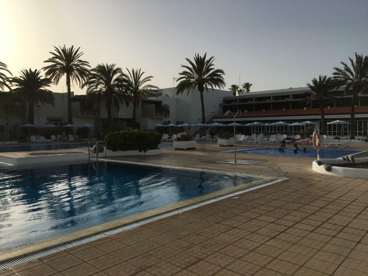 Residencial Primavera Costa Del Silencio Exterior photo